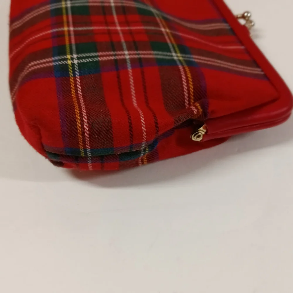 Mundi Vintage Red Plaid Clasp Pouch